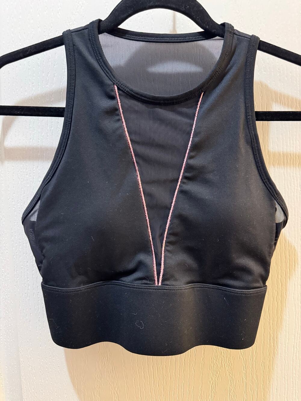 Fabletics Black Mesh Sports Bra Pink Stitching Size Unknown 15” Pit to Pit